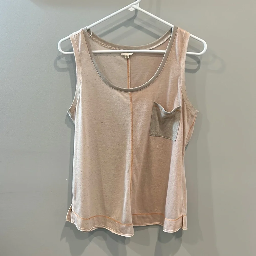 Hem & Thread Colorblock Pocket Tank - Picture 1 of 4